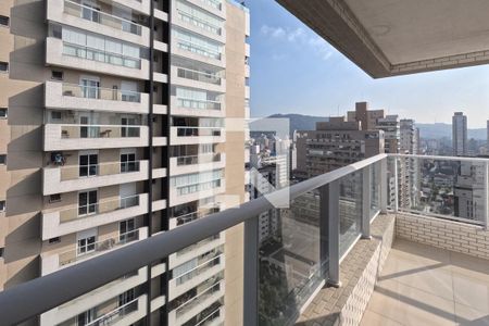 Apartamento para alugar com 135m², 4 quartos e 3 vagasVaranda do Quarto 2