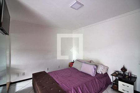 Casa à venda com 266m², 3 quartos e 5 vagasSuíte 3