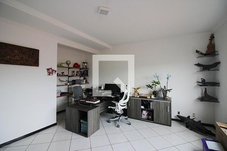 Casa à venda com 266m², 3 quartos e 5 vagasSala 2