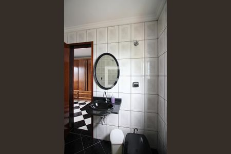 Casa à venda com 266m², 3 quartos e 5 vagasSuíte 1 Banheiro