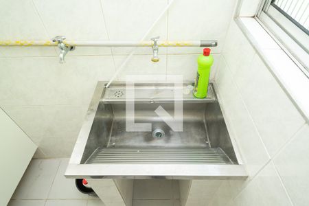Apartamento para alugar com 65m², 2 quartos e 1 vagaÁrea de Serviço