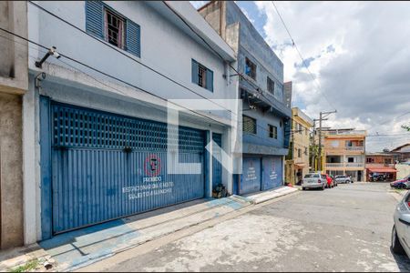 Casa para alugar com 240m², 2 quartos e sem vagaFachada