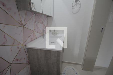 Casa à venda com 89m², 2 quartos e 2 vagasLavabo