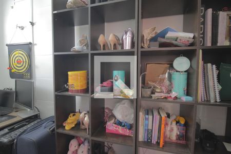 Casa à venda com 89m², 2 quartos e 2 vagasBanheiro