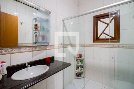 Banheiro da Suíte de casa à venda com 3 quartos, 137m² em Vila Barros, Guarulhos