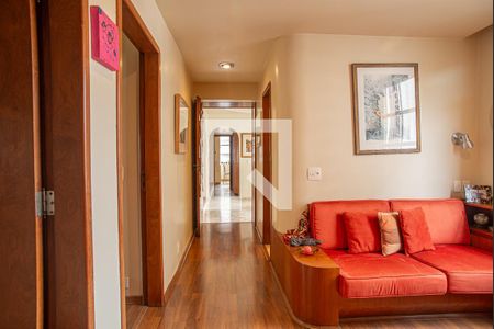 Apartamento para alugar com 227m², 4 quartos e 2 vagas Apartamento para alugar com 227m², 4 quartos e 2 vagasCorredor Quartos