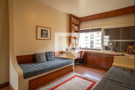 Apartamento para alugar com 227m², 4 quartos e 2 vagas Apartamento para alugar com 227m², 4 quartos e 2 vagasQuarto 2