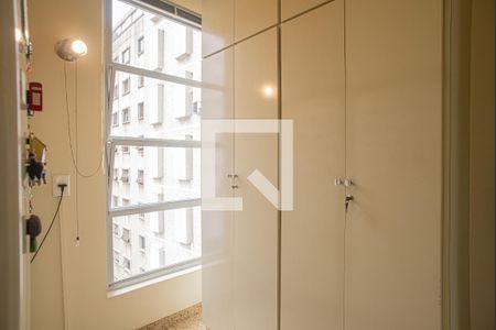 Apartamento para alugar com 227m², 4 quartos e 2 vagas Apartamento para alugar com 227m², 4 quartos e 2 vagasDespensa