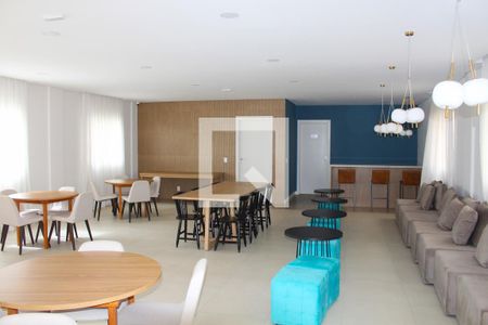 Apartamento para alugar com 40m², 2 quartos e sem vagaÁrea comum - Salão de festas