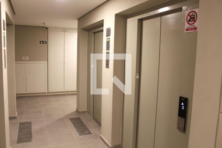 Apartamento para alugar com 40m², 2 quartos e sem vagaElevador