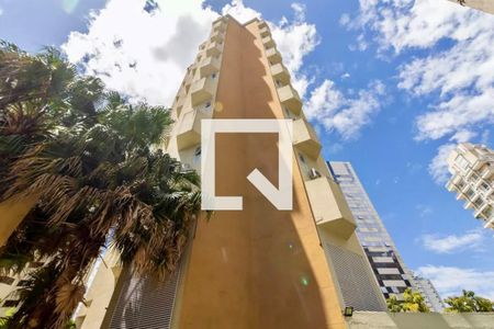 Apartamento para alugar com 46m², 1 quarto e 1 vaga Apartamento para alugar com 46m², 1 quarto e 1 vagaFachada