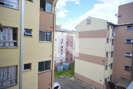 Sala_Vista  de apartamento à venda com 2 quartos, 51m² em Rubem Berta, Porto Alegre