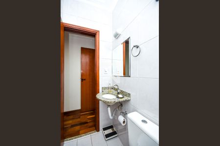 Casa à venda com 144m², 3 quartos e 1 vaga Casa à venda com 144m², 3 quartos e 1 vagaBanheiro Suíte 2