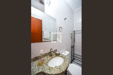 Casa à venda com 144m², 3 quartos e 1 vaga Casa à venda com 144m², 3 quartos e 1 vagaBanheiro Suíte 2