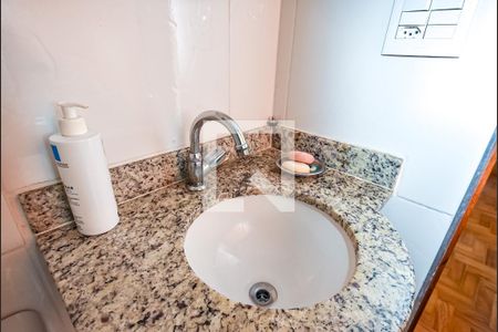 Casa à venda com 144m², 3 quartos e 1 vaga Casa à venda com 144m², 3 quartos e 1 vagaBanheiro Suíte 1