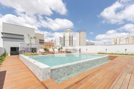 Apartamento à venda com 36m², 1 quarto e sem vagaPiscina