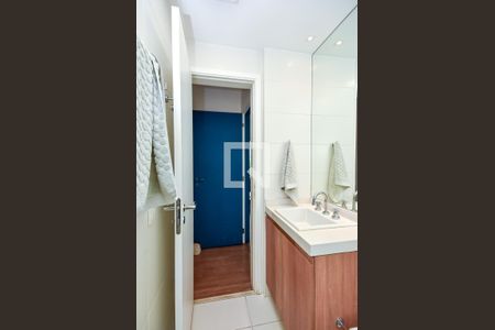 Apartamento à venda com 140m², 3 quartos e 3 vagasBanheiro Social