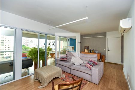 Apartamento à venda com 140m², 3 quartos e 3 vagasSala