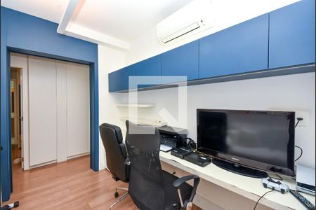 Apartamento à venda com 140m², 3 quartos e 3 vagasQuarto / Escritório