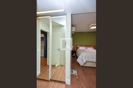 Apartamento à venda com 140m², 3 quartos e 3 vagasSuíte 1 Closet