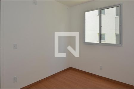 Quarto de apartamento para alugar com 2 quartos, 44m² em Vargem Grande, Rio de Janeiro