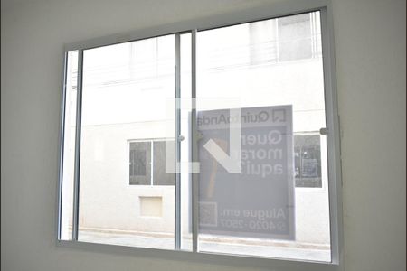 Janela da Sala de apartamento para alugar com 2 quartos, 40m² em Guaratiba, Rio de Janeiro
