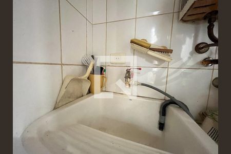 Casa de condomínio à venda com 140m², 4 quartos e 3 vagasÁrea de Serviço