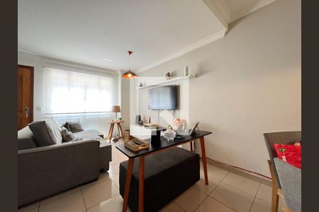 Sala de casa de condomínio à venda com 4 quartos, 140m² em Parque Imperial, São Paulo