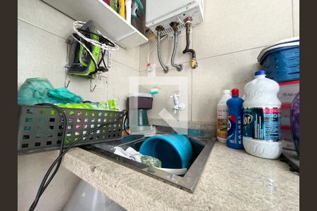 Casa à venda com 155m², 4 quartos e 1 vagaÁrea de Serviço