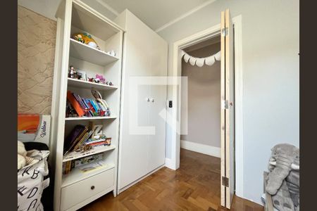 Casa à venda com 155m², 4 quartos e 1 vagaQuarto 2