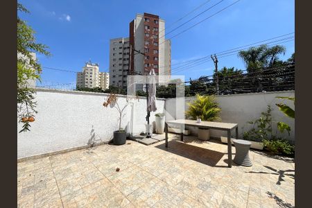 Casa à venda com 155m², 4 quartos e 1 vagaÁrea externa
