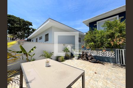 Casa à venda com 155m², 4 quartos e 1 vagaÁrea externa