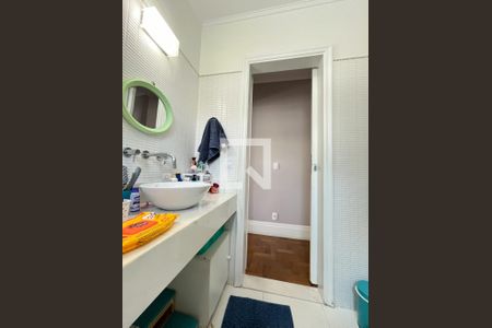 Casa à venda com 155m², 4 quartos e 1 vagaBanheiro Corredor