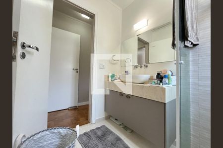 Casa à venda com 155m², 4 quartos e 1 vagaBanheiro da Suíte