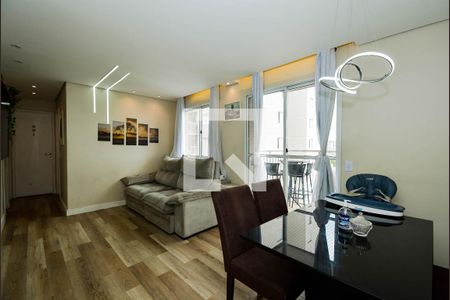 Sala de apartamento para alugar com 3 quartos, 68m² em Vila das Bandeiras, Guarulhos