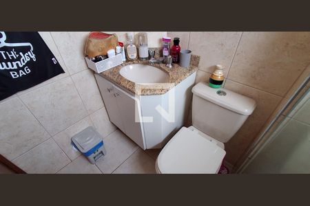 Apartamento à venda com 78m², 3 quartos e 1 vaga Apartamento à venda com 78m², 3 quartos e 1 vagaBanheiro Suíte