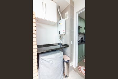 Apartamento à venda com 80m², 3 quartos e 2 vagas Apartamento à venda com 80m², 3 quartos e 2 vagasÁrea de Serviço