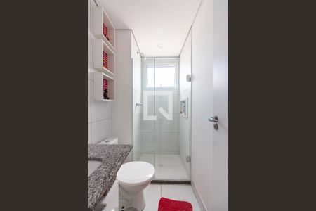Apartamento à venda com 80m², 3 quartos e 2 vagas Apartamento à venda com 80m², 3 quartos e 2 vagasBanheiro da Suíte 2