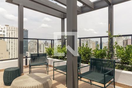 Studio para alugar com 27m², 1 quarto e sem vaga Studio para alugar com 27m², 1 quarto e sem vagaÁrea comum - Solarium com Jacuzzi
