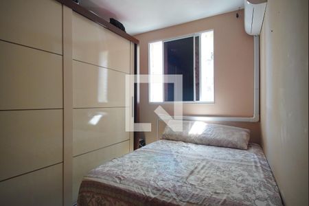 Suíte de apartamento para alugar com 2 quartos, 55m² em São Sebastião, Porto Alegre