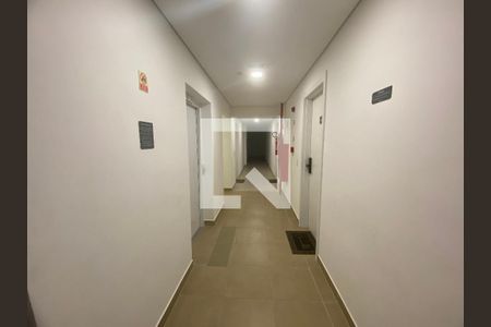 Apartamento à venda com 28m², 1 quarto e sem vagaÁrea comum