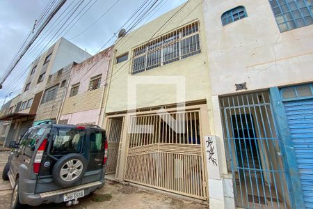 Studio para alugar com 50m², 2 quartos e sem vaga Studio para alugar com 50m², 2 quartos e sem vagaFachada