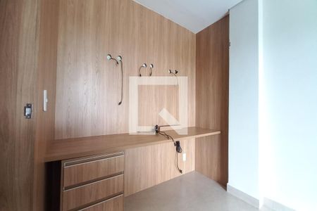 Apartamento para alugar com 160m², 3 quartos e 1 vagaEscritório