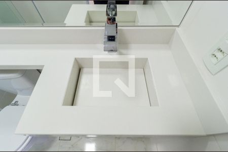 Apartamento à venda com 70m², 2 quartos e 1 vaga Apartamento à venda com 70m², 2 quartos e 1 vagaDetalhe Banheiro - Social