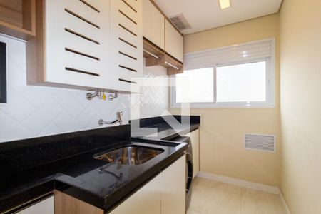Apartamento à venda com 70m², 2 quartos e 1 vaga Apartamento à venda com 70m², 2 quartos e 1 vagaÁrea de Serviço