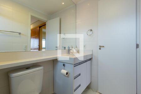 Apartamento à venda com 70m², 2 quartos e 1 vaga Apartamento à venda com 70m², 2 quartos e 1 vagaBanheiro - Suíte