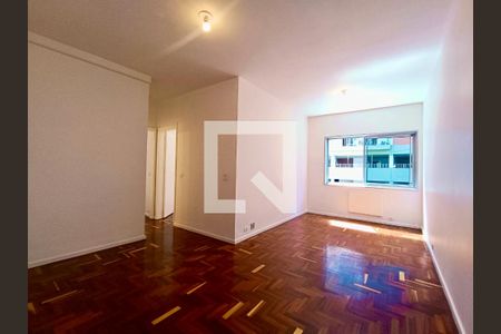Sala  de apartamento à venda com 3 quartos, 80m² em Leblon, Rio de Janeiro