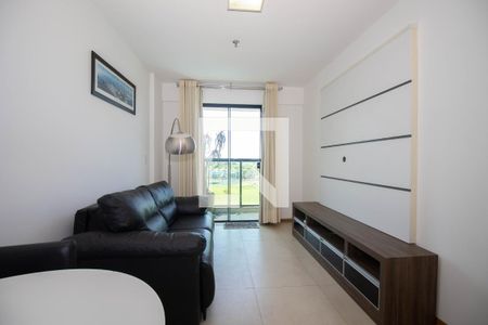 Sala de apartamento para alugar com 1 quarto, 44m² em Zona Industrial (guará), Brasília