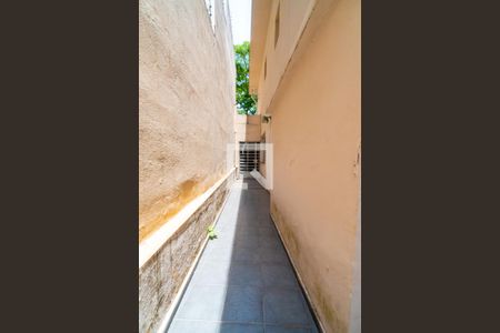 Casa à venda com 150m², 3 quartos e 1 vagaCorredor Lateral