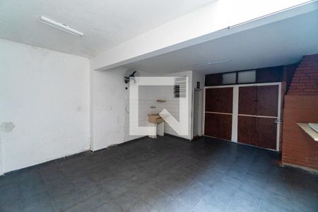 Casa à venda com 150m², 3 quartos e 1 vagaLavanderia
